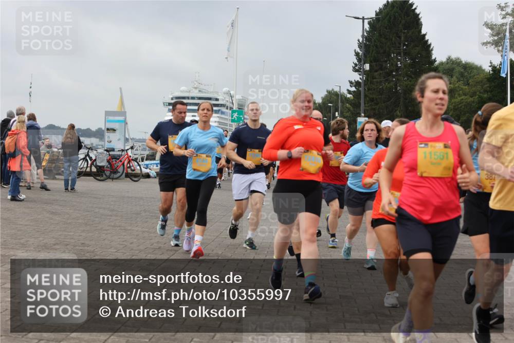 13.09.2026 - Kiel Lauf Andreas Tolksdorf http://msf.ph/oto/10355997 13.09.2026 09:58:48 Kiellinie 11561, 387 meine-sportfotos.de