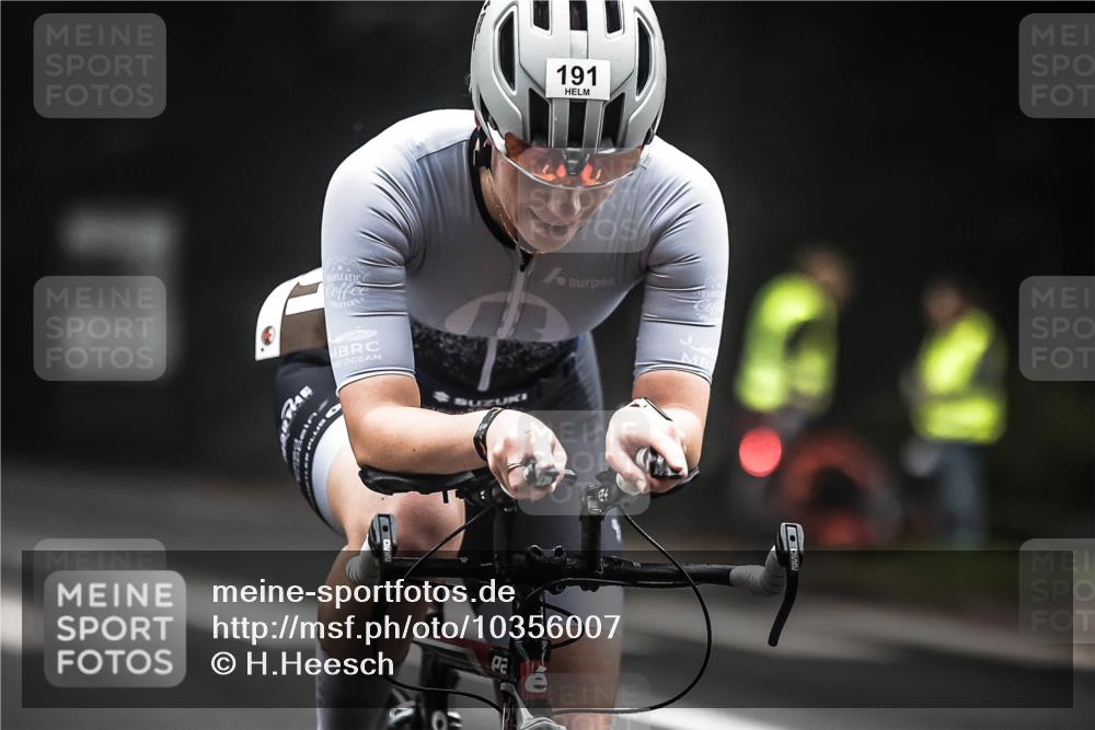 13.09.2026 - Stadtparktriathlon H.Heesch http://msf.ph/oto/10356007 13.09.2026 09:42:19 Radfahren 187, 191, 206 meine-sportfotos.de
