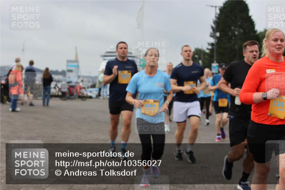 13.09.2026 - Kiel Lauf Andreas Tolksdorf http://msf.ph/oto/10356027 13.09.2026 09:58:49 Kiellinie 0, 3, 124 meine-sportfotos.de