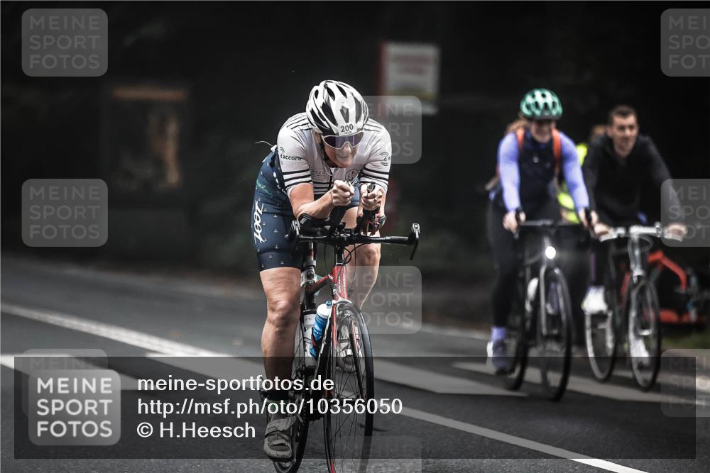 13.09.2026 - Stadtparktriathlon H.Heesch http://msf.ph/oto/10356050 13.09.2026 09:42:35 Radfahren 200 meine-sportfotos.de
