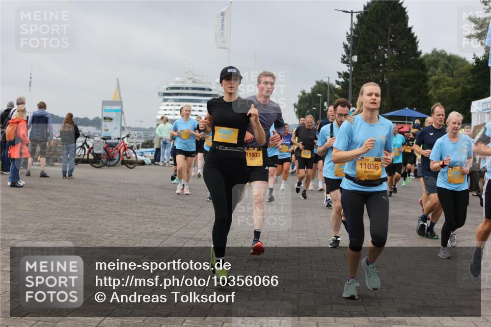 13.09.2026 - Kiel Lauf Andreas Tolksdorf http://msf.ph/oto/10356066 13.09.2026 09:58:52 Kiellinie 197, 11003, 39, 11036 meine-sportfotos.de