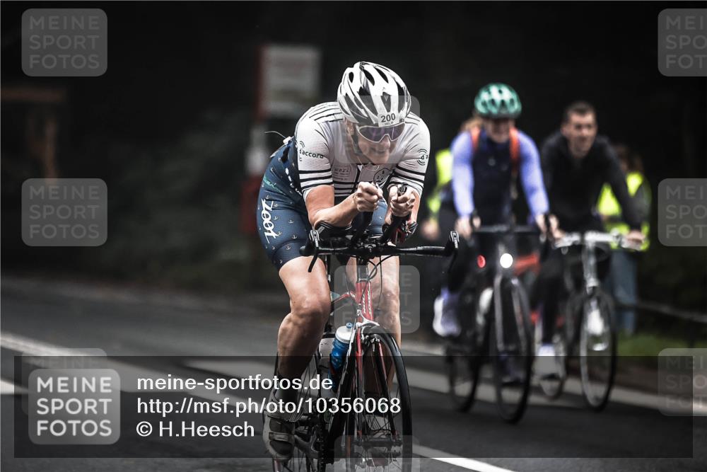 13.09.2026 - Stadtparktriathlon H.Heesch http://msf.ph/oto/10356068 13.09.2026 09:42:36 Radfahren 200 meine-sportfotos.de