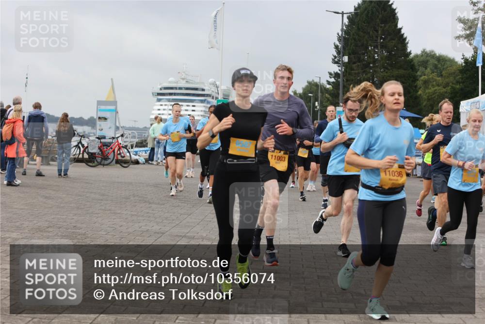 13.09.2026 - Kiel Lauf Andreas Tolksdorf http://msf.ph/oto/10356074 13.09.2026 09:58:52 Kiellinie 11003, 11036 meine-sportfotos.de