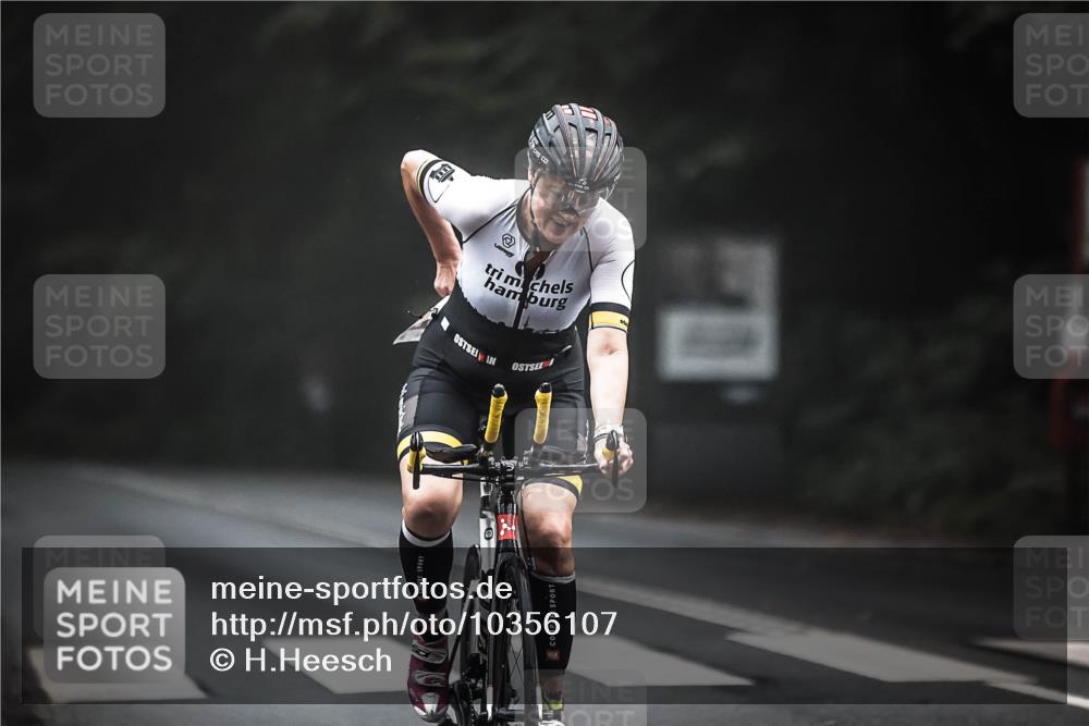 13.09.2026 - Stadtparktriathlon H.Heesch http://msf.ph/oto/10356107 13.09.2026 09:42:51 Radfahren 181 meine-sportfotos.de