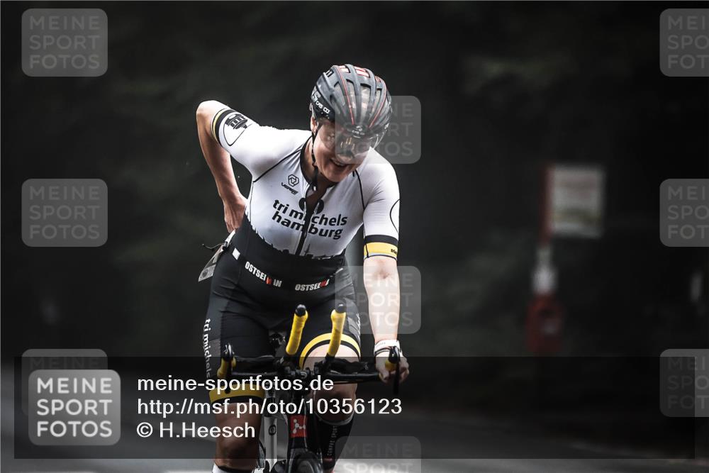 13.09.2026 - Stadtparktriathlon H.Heesch http://msf.ph/oto/10356123 13.09.2026 09:42:51 Radfahren 181 meine-sportfotos.de