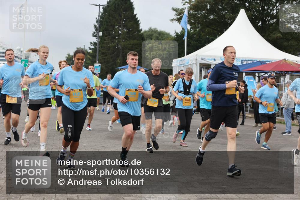13.09.2026 - Kiel Lauf Andreas Tolksdorf http://msf.ph/oto/10356132 13.09.2026 09:58:56 Kiellinie 11302, 7435, 1586, 7469, 18 meine-sportfotos.de
