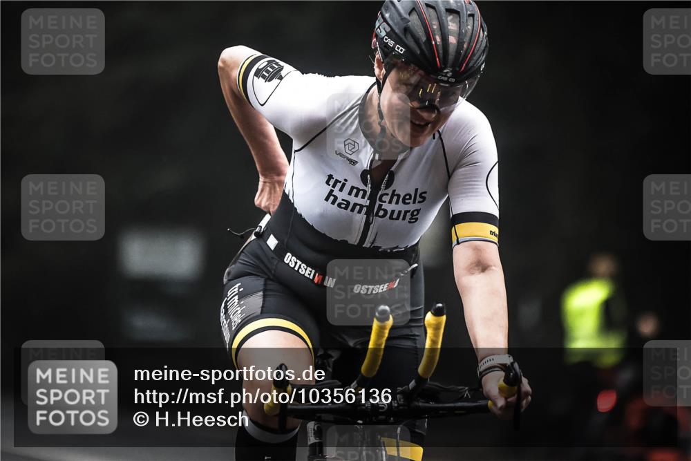 13.09.2026 - Stadtparktriathlon H.Heesch http://msf.ph/oto/10356136 13.09.2026 09:42:52 Radfahren 181 meine-sportfotos.de