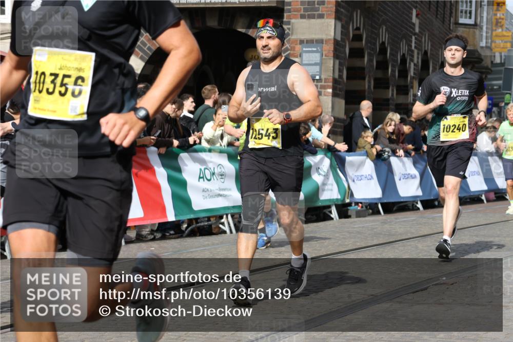 13.09.2026 - 21. swb-Marathon Bremen Strokosch-Dieckow http://msf.ph/oto/10356139 13.09.2026 10:56:43 Ziel 10184, 10211, 10322, 10356, 10443, 10670, 10675, 10699, 10844, 11069, 11256, 11280, 11317, 11407, 11570, 11693, 11795, 11844, 11855, 11871, 12452, 12543, 10610, 11000, 11079, 11328, 11872, 11946, 12284, 12434 meine-sportfotos.de