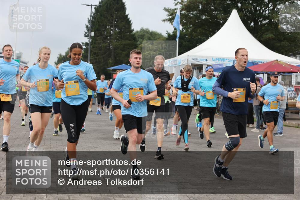 13.09.2026 - Kiel Lauf Andreas Tolksdorf http://msf.ph/oto/10356141 13.09.2026 09:58:56 Kiellinie 11382, 39, 11776, 1141, 7435, 38, 7469 meine-sportfotos.de