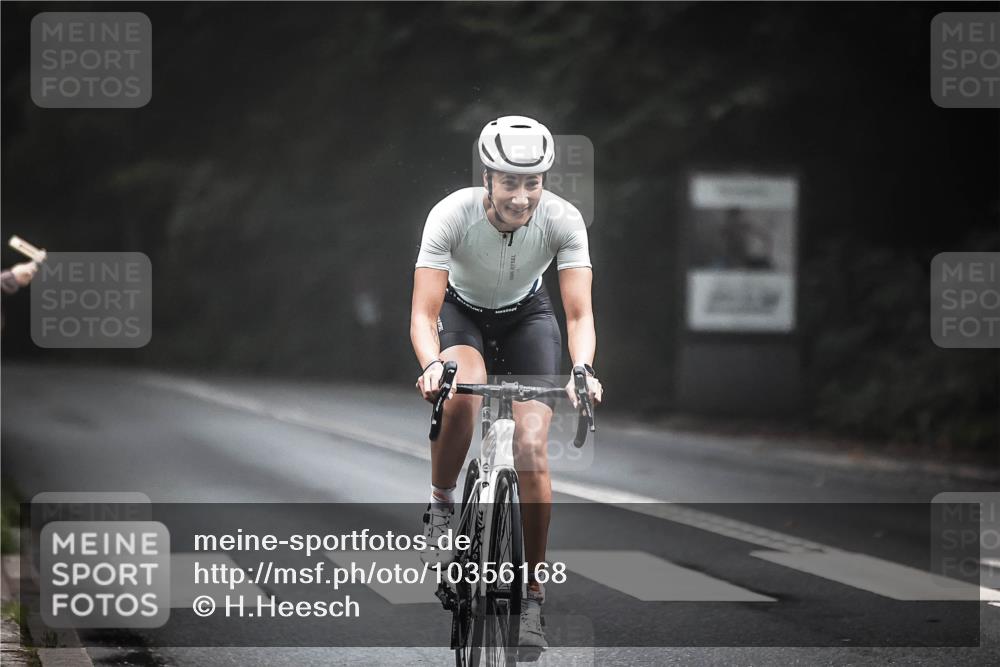13.09.2026 - Stadtparktriathlon H.Heesch http://msf.ph/oto/10356168 13.09.2026 09:43:45 Radfahren 155 meine-sportfotos.de