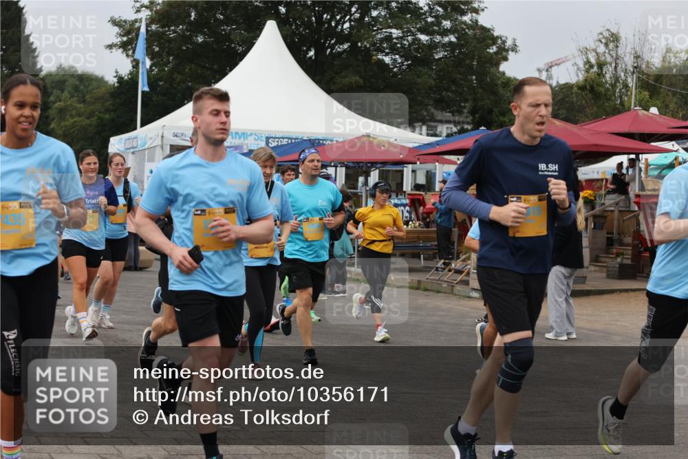 13.09.2026 - Kiel Lauf Andreas Tolksdorf http://msf.ph/oto/10356171 13.09.2026 09:58:57 Kiellinie 435, 75 meine-sportfotos.de