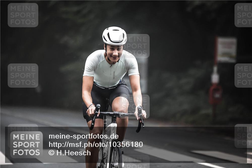 13.09.2026 - Stadtparktriathlon H.Heesch http://msf.ph/oto/10356180 13.09.2026 09:43:45 Radfahren 155 meine-sportfotos.de
