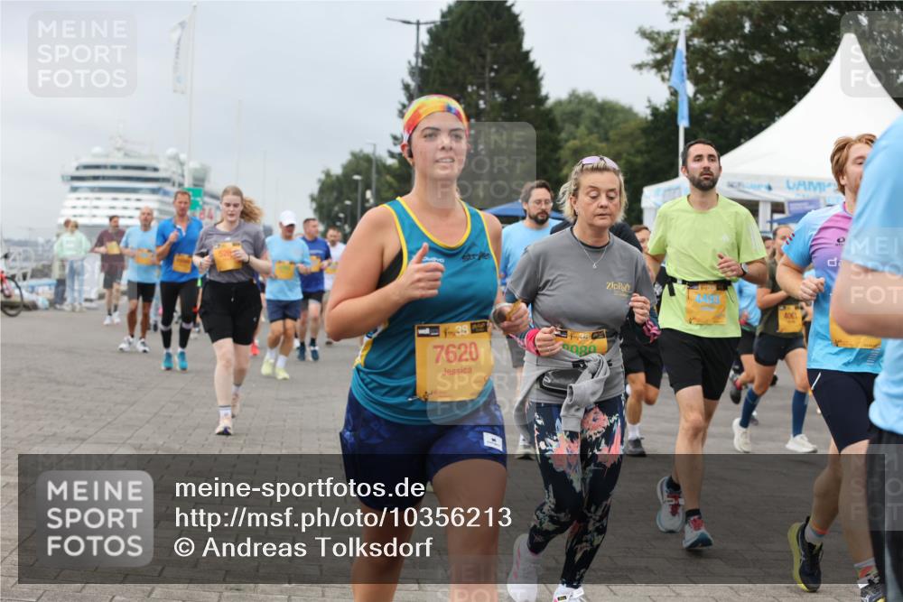 13.09.2026 - Kiel Lauf Andreas Tolksdorf http://msf.ph/oto/10356213 13.09.2026 09:58:59 Kiellinie 4061, 38, 7620, 4, 38, 080 meine-sportfotos.de
