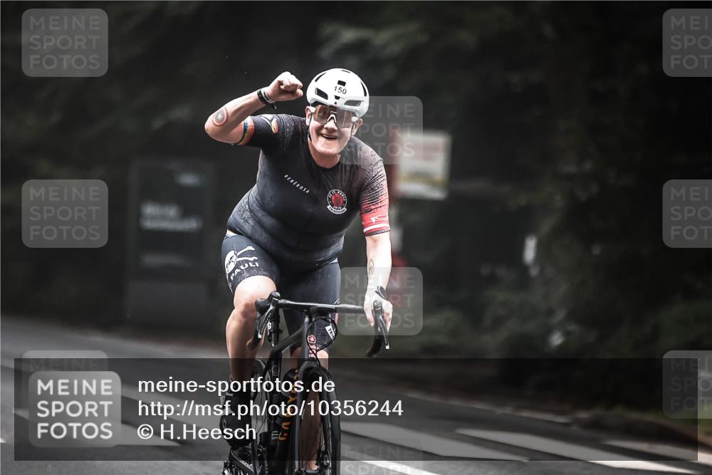 13.09.2026 - Stadtparktriathlon H.Heesch http://msf.ph/oto/10356244 13.09.2026 09:45:29 Radfahren 150 meine-sportfotos.de
