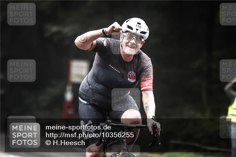 13.09.2026 - Stadtparktriathlon H.Heesch http://msf.ph/oto/10356255 13.09.2026 09:45:30 Radfahren 150 meine-sportfotos.de