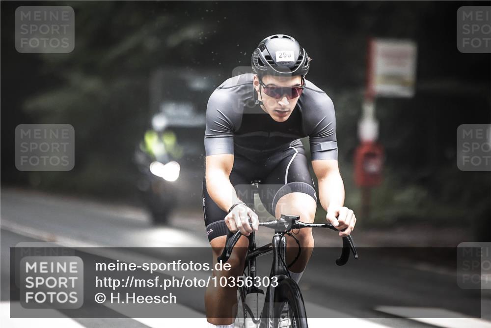 13.09.2026 - Stadtparktriathlon H.Heesch http://msf.ph/oto/10356303 13.09.2026 09:47:08 Radfahren 226, 290 meine-sportfotos.de