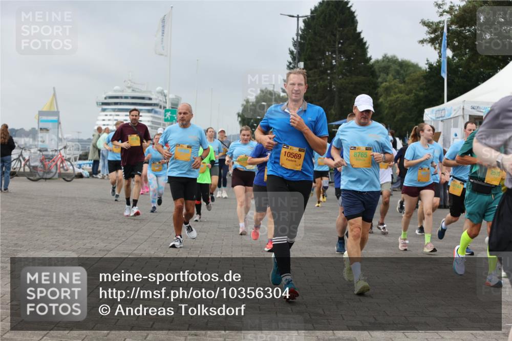 13.09.2026 - Kiel Lauf Andreas Tolksdorf http://msf.ph/oto/10356304 13.09.2026 09:59:02 Kiellinie 38, 10569, 38, 8765, 10144, 2578 meine-sportfotos.de