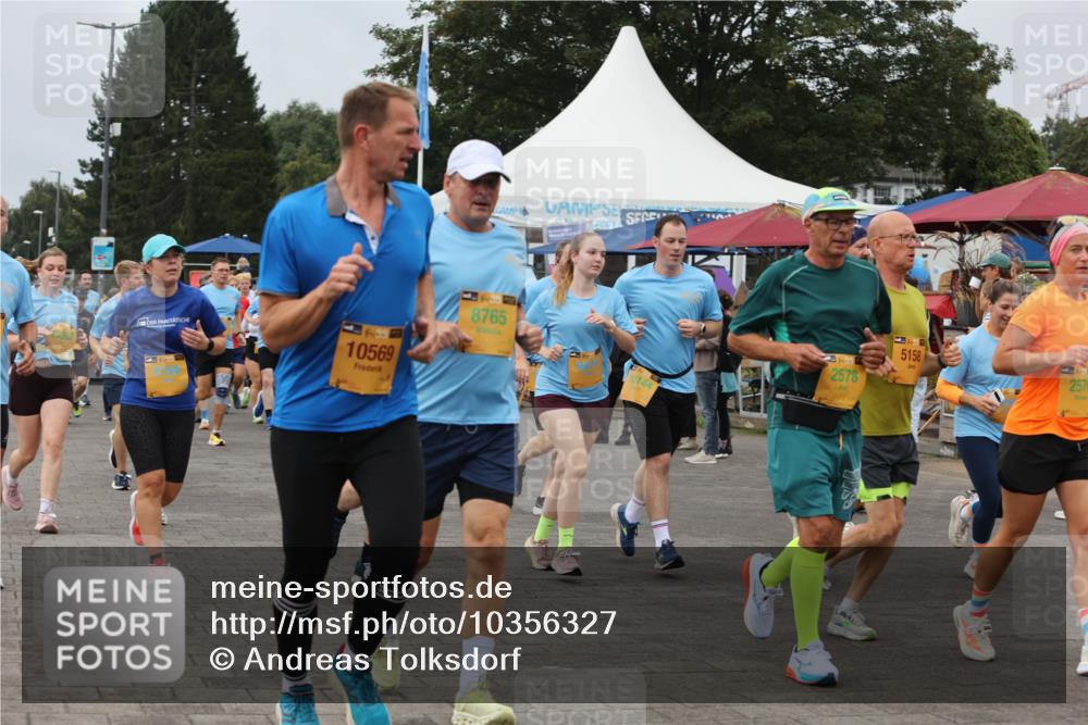 13.09.2026 - Kiel Lauf Andreas Tolksdorf http://msf.ph/oto/10356327 13.09.2026 09:59:03 Kiellinie 1, 39, 10569, 8765, 5158, 1, 39, 2578, 2578 meine-sportfotos.de