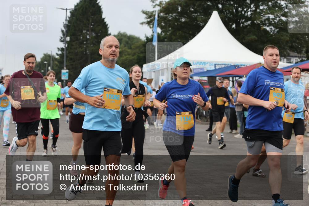 13.09.2026 - Kiel Lauf Andreas Tolksdorf http://msf.ph/oto/10356360 13.09.2026 09:59:05 Kiellinie 48, 9979, 10068, 4270, 1154, 9423 meine-sportfotos.de