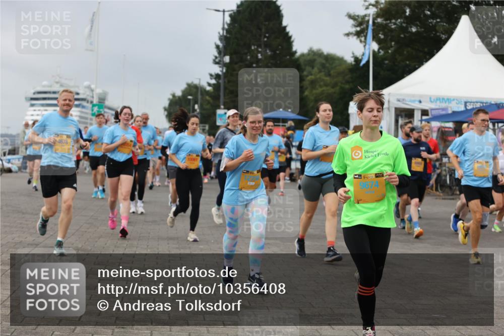 13.09.2026 - Kiel Lauf Andreas Tolksdorf http://msf.ph/oto/10356408 13.09.2026 09:59:07 Kiellinie 4678, 10061, 38, 9674 meine-sportfotos.de
