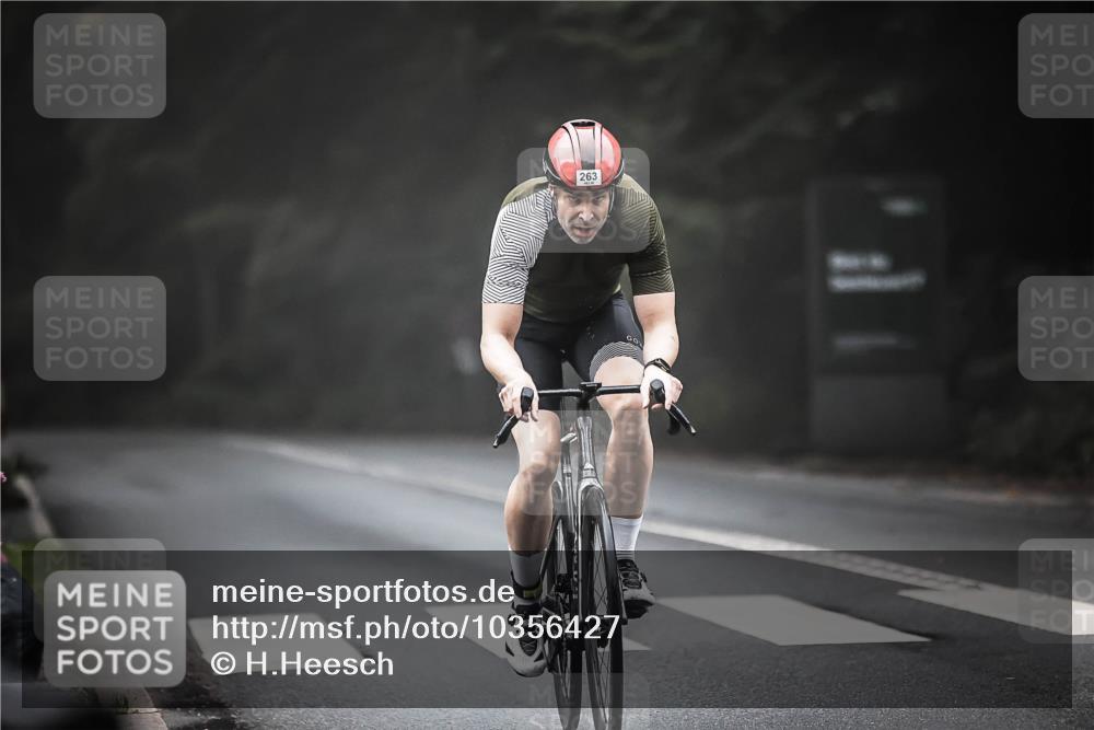 13.09.2026 - Stadtparktriathlon H.Heesch http://msf.ph/oto/10356427 13.09.2026 09:49:10 Radfahren 263 meine-sportfotos.de