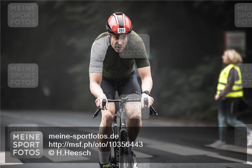 13.09.2026 - Stadtparktriathlon H.Heesch http://msf.ph/oto/10356443 13.09.2026 09:49:10 Radfahren 263 meine-sportfotos.de