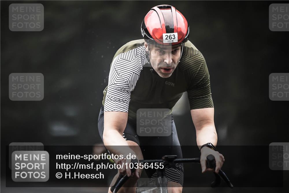 13.09.2026 - Stadtparktriathlon H.Heesch http://msf.ph/oto/10356455 13.09.2026 09:49:11 Radfahren 263 meine-sportfotos.de