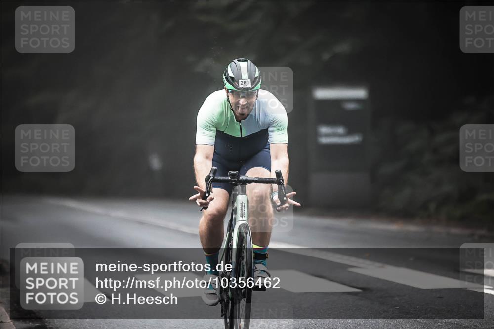 13.09.2026 - Stadtparktriathlon H.Heesch http://msf.ph/oto/10356462 13.09.2026 09:49:22 Radfahren 212, 260 meine-sportfotos.de