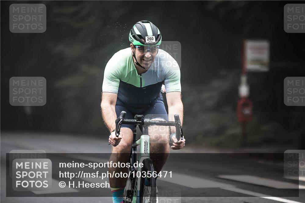 13.09.2026 - Stadtparktriathlon H.Heesch http://msf.ph/oto/10356471 13.09.2026 09:49:23 Radfahren 212, 260 meine-sportfotos.de
