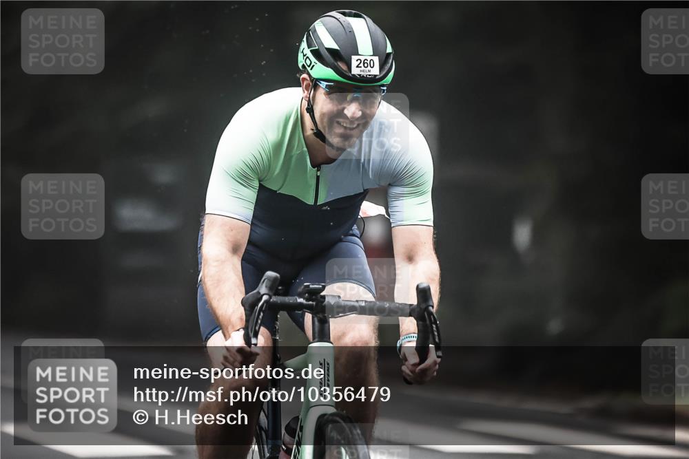 13.09.2026 - Stadtparktriathlon H.Heesch http://msf.ph/oto/10356479 13.09.2026 09:49:23 Radfahren 212, 260 meine-sportfotos.de