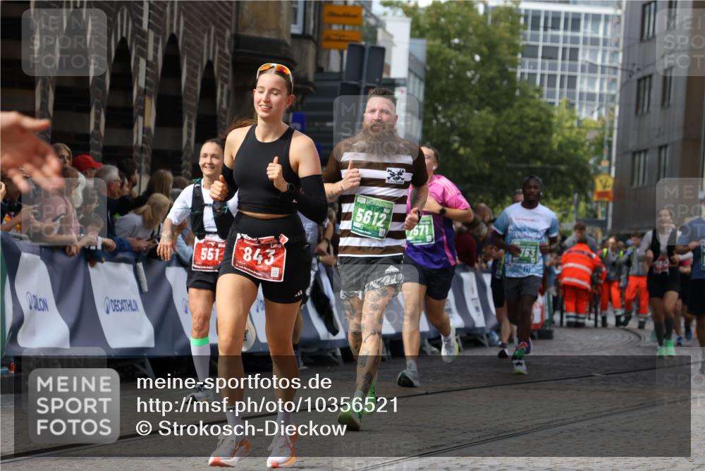 13.09.2026 - 21. swb-Marathon Bremen Strokosch-Dieckow http://msf.ph/oto/10356521 13.09.2026 13:37:14 Ziel 551, 813, 843, 1285, 1641, 1849, 1936, 2241, 2275, 2930, 3122, 3541, 3635, 3787, 3874, 3909, 3998, 4261, 4335, 4410, 4448, 5236, 5355, 5447, 5823, 6050, 6056, 6269, 6408, 6431, 6966, 7046, 7398, 7445, 7640, 8034, 8498, 8685, 8839, 9310, 9331, 9415, 9589, 9658, 9807, 9840, 270, 391, 448, 869, 1180, 3627, 3823, 4628, 5388, 5612, 5738, 5791, 6904, 7074, 7571, 8439, 8553, 8748, 8753, 10106 meine-sportfotos.de