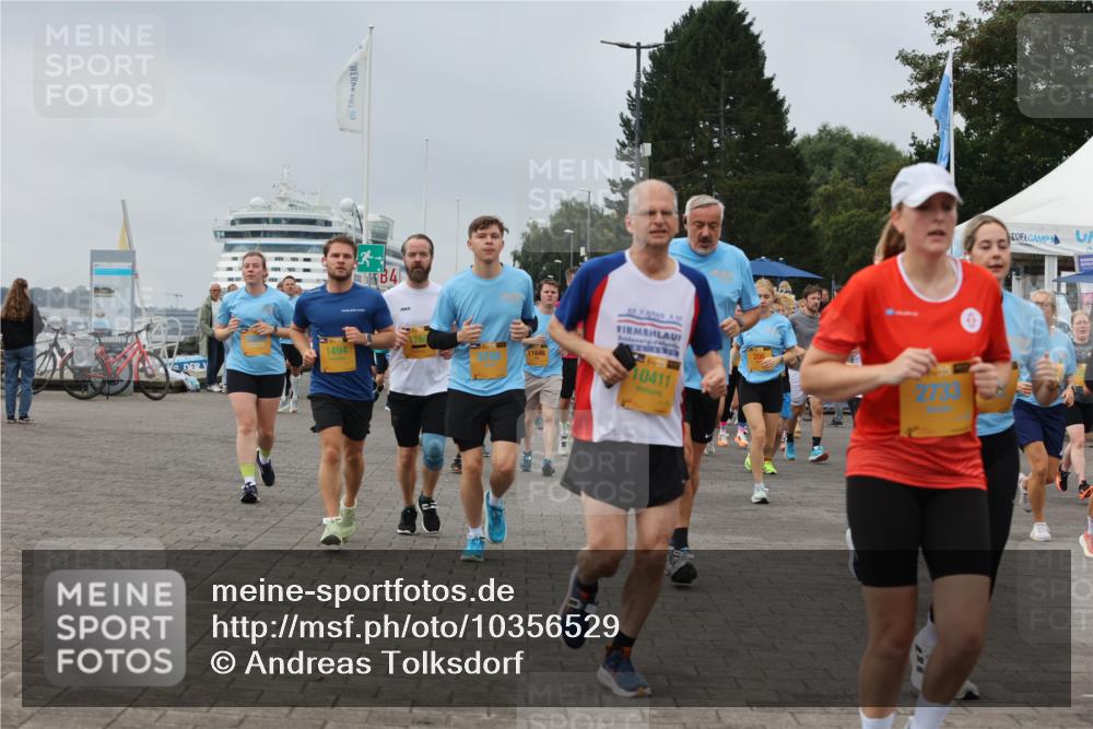 13.09.2026 - Kiel Lauf Andreas Tolksdorf http://msf.ph/oto/10356529 13.09.2026 09:59:11 Kiellinie 24, 7, 1494, 4, 11846, 10411, 2733 meine-sportfotos.de