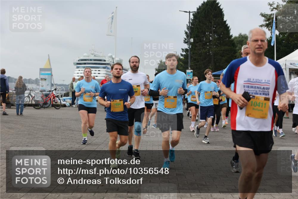 13.09.2026 - Kiel Lauf Andreas Tolksdorf http://msf.ph/oto/10356548 13.09.2026 09:59:12 Kiellinie 247, 39, 1494, 169, 39, 8788, 1251, 35, 65, 10411 meine-sportfotos.de