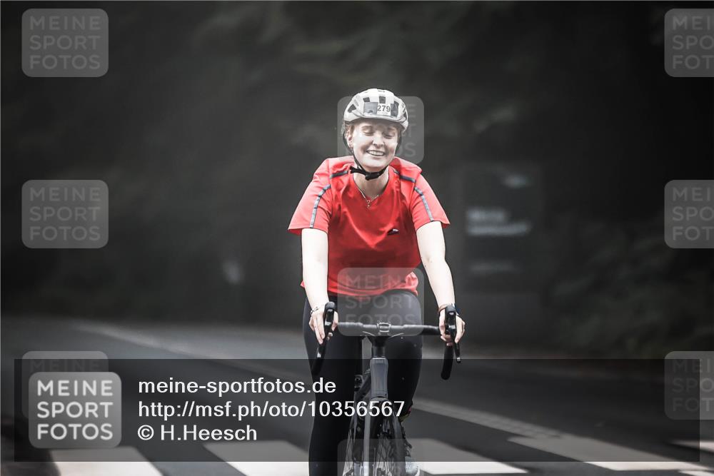 13.09.2026 - Stadtparktriathlon H.Heesch http://msf.ph/oto/10356567 13.09.2026 09:49:50 Radfahren 151, 279 meine-sportfotos.de