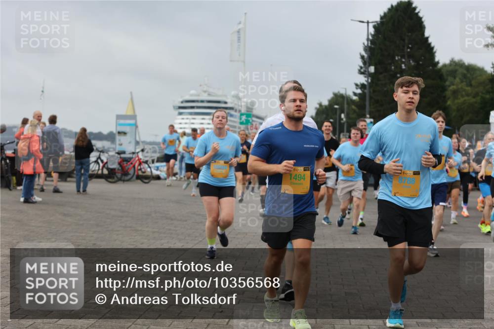 13.09.2026 - Kiel Lauf Andreas Tolksdorf http://msf.ph/oto/10356568 13.09.2026 09:59:12 Kiellinie 38, 1494, 38, 8788 meine-sportfotos.de