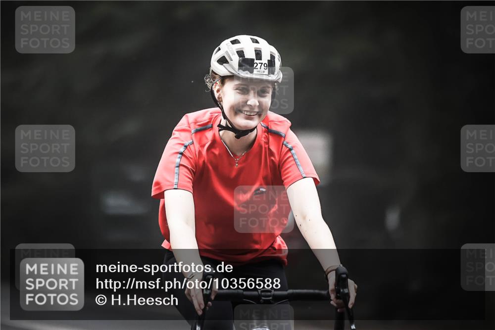 13.09.2026 - Stadtparktriathlon H.Heesch http://msf.ph/oto/10356588 13.09.2026 09:49:51 Radfahren 279 meine-sportfotos.de