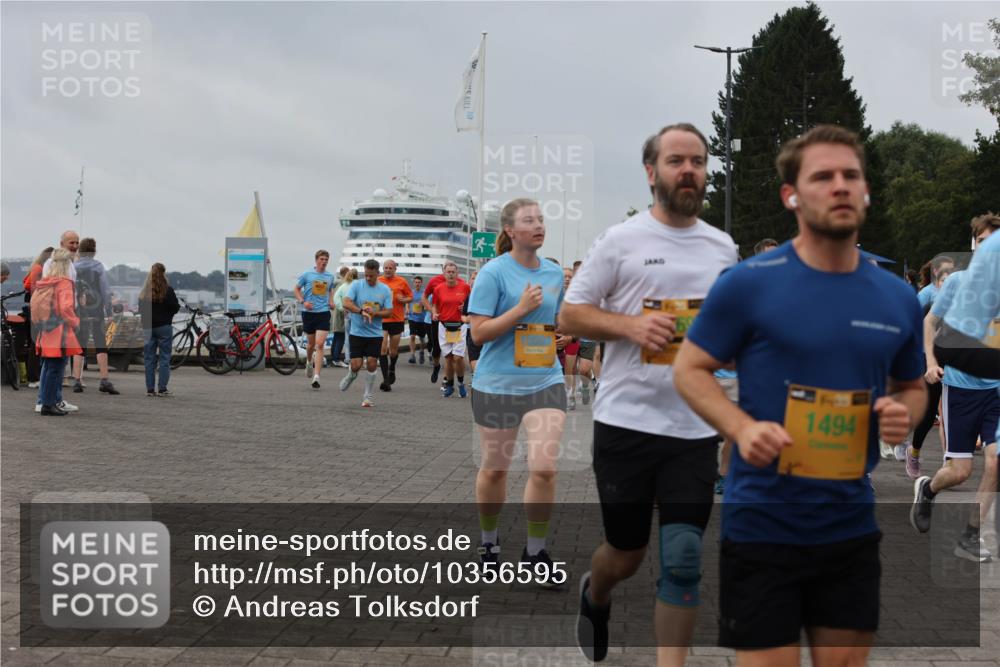 13.09.2026 - Kiel Lauf Andreas Tolksdorf http://msf.ph/oto/10356595 13.09.2026 09:59:13 Kiellinie 1494 meine-sportfotos.de