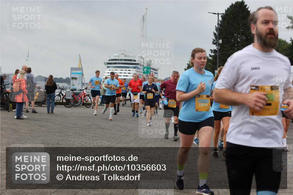 13.09.2026 - Kiel Lauf Andreas Tolksdorf http://msf.ph/oto/10356603 13.09.2026 09:59:14 Kiellinie  meine-sportfotos.de