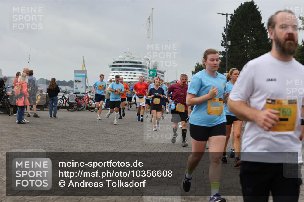 13.09.2026 - Kiel Lauf Andreas Tolksdorf http://msf.ph/oto/10356608 13.09.2026 09:59:14 Kiellinie 69 meine-sportfotos.de