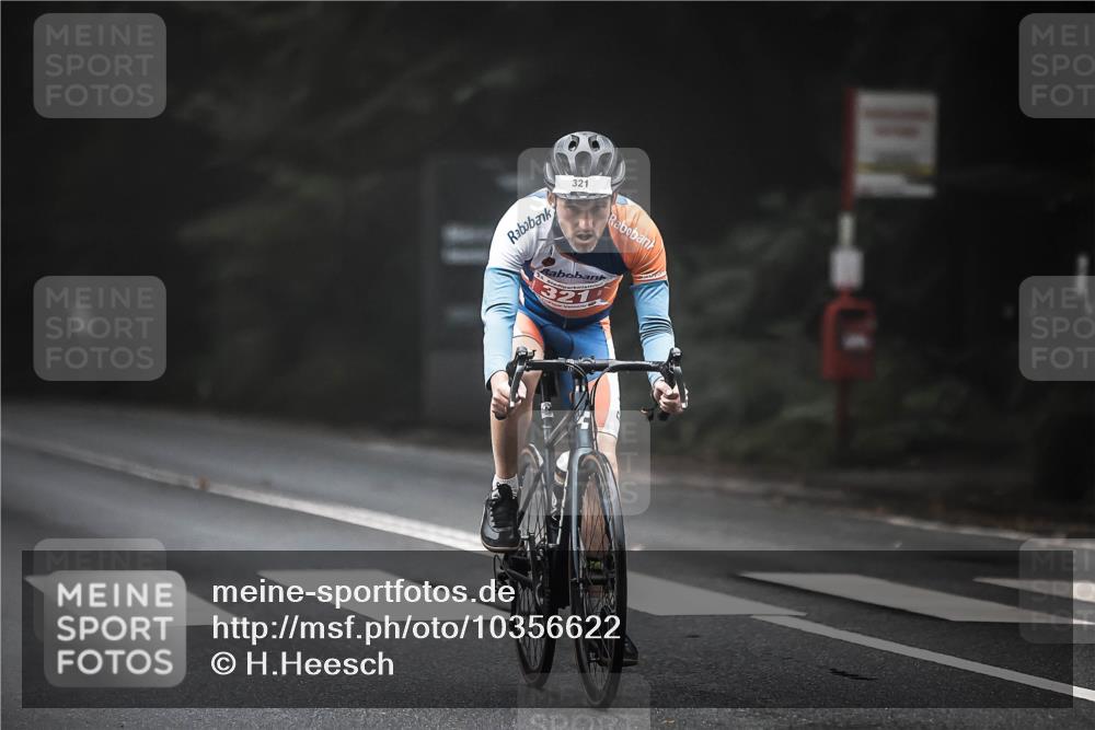 13.09.2026 - Stadtparktriathlon H.Heesch http://msf.ph/oto/10356622 13.09.2026 09:50:19 Radfahren 171, 314, 321 meine-sportfotos.de