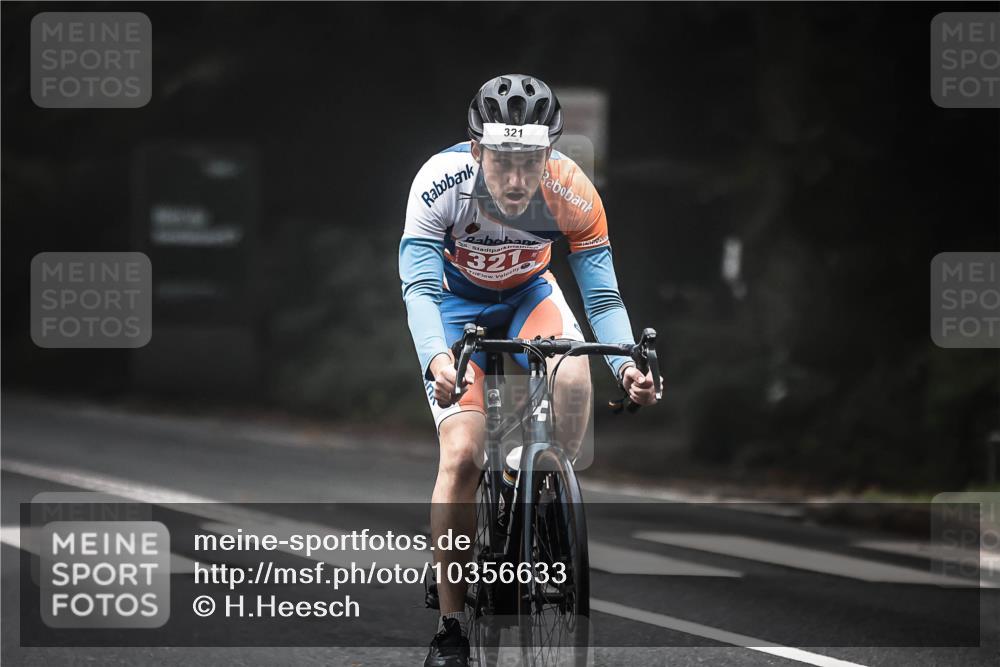 13.09.2026 - Stadtparktriathlon H.Heesch http://msf.ph/oto/10356633 13.09.2026 09:50:19 Radfahren 171, 314, 321 meine-sportfotos.de