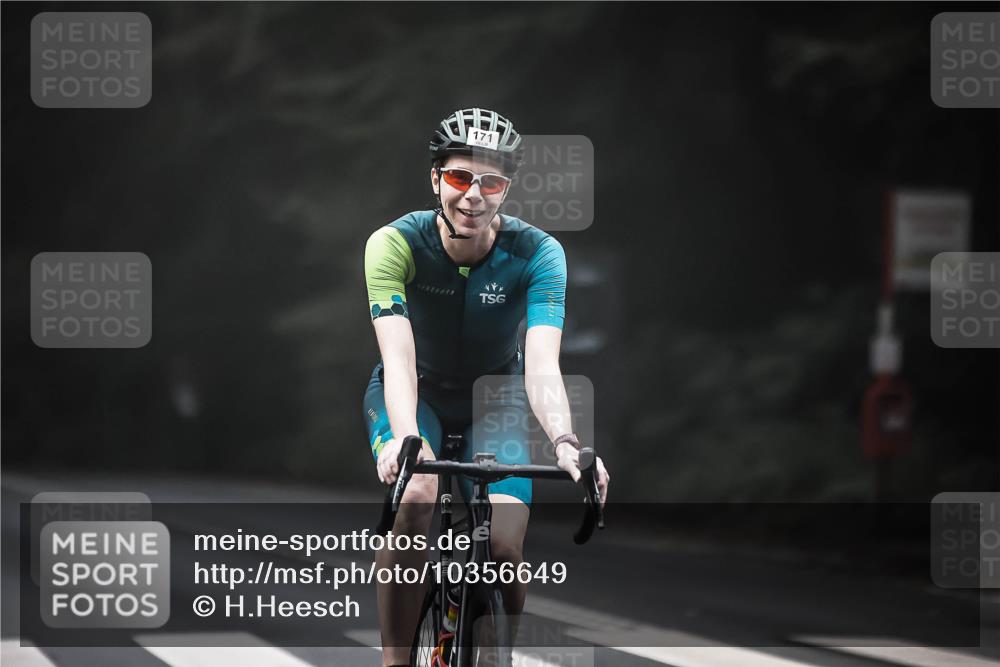 13.09.2026 - Stadtparktriathlon H.Heesch http://msf.ph/oto/10356649 13.09.2026 09:50:22 Radfahren 171, 321 meine-sportfotos.de