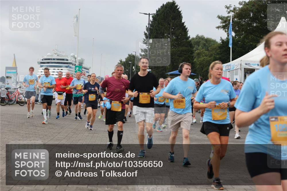 13.09.2026 - Kiel Lauf Andreas Tolksdorf http://msf.ph/oto/10356650 13.09.2026 09:59:15 Kiellinie 1015, 11846 meine-sportfotos.de