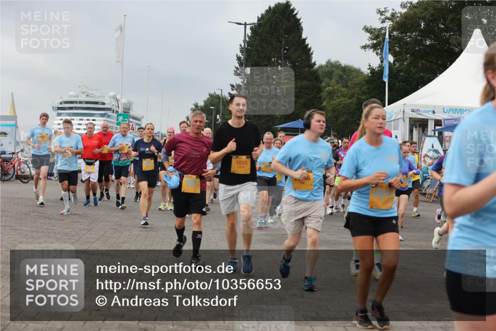 13.09.2026 - Kiel Lauf Andreas Tolksdorf http://msf.ph/oto/10356653 13.09.2026 09:59:15 Kiellinie 1015 meine-sportfotos.de