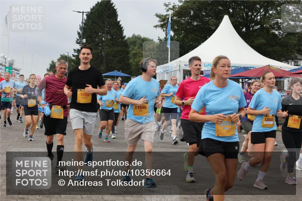 13.09.2026 - Kiel Lauf Andreas Tolksdorf http://msf.ph/oto/10356664 13.09.2026 09:59:16 Kiellinie 21, 4975, 1015, 376, 11846, 12515, 1869 meine-sportfotos.de