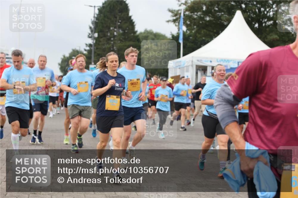 13.09.2026 - Kiel Lauf Andreas Tolksdorf http://msf.ph/oto/10356707 13.09.2026 09:59:19 Kiellinie 6 meine-sportfotos.de