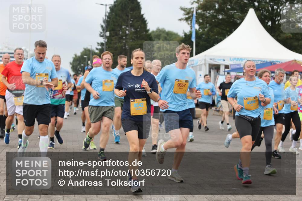 13.09.2026 - Kiel Lauf Andreas Tolksdorf http://msf.ph/oto/10356720 13.09.2026 09:59:19 Kiellinie 9657, 8542, 3, 4582, 12473 meine-sportfotos.de