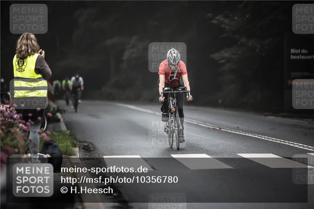 13.09.2026 - Stadtparktriathlon H.Heesch http://msf.ph/oto/10356780 13.09.2026 09:50:51 Radfahren 271, 310 meine-sportfotos.de