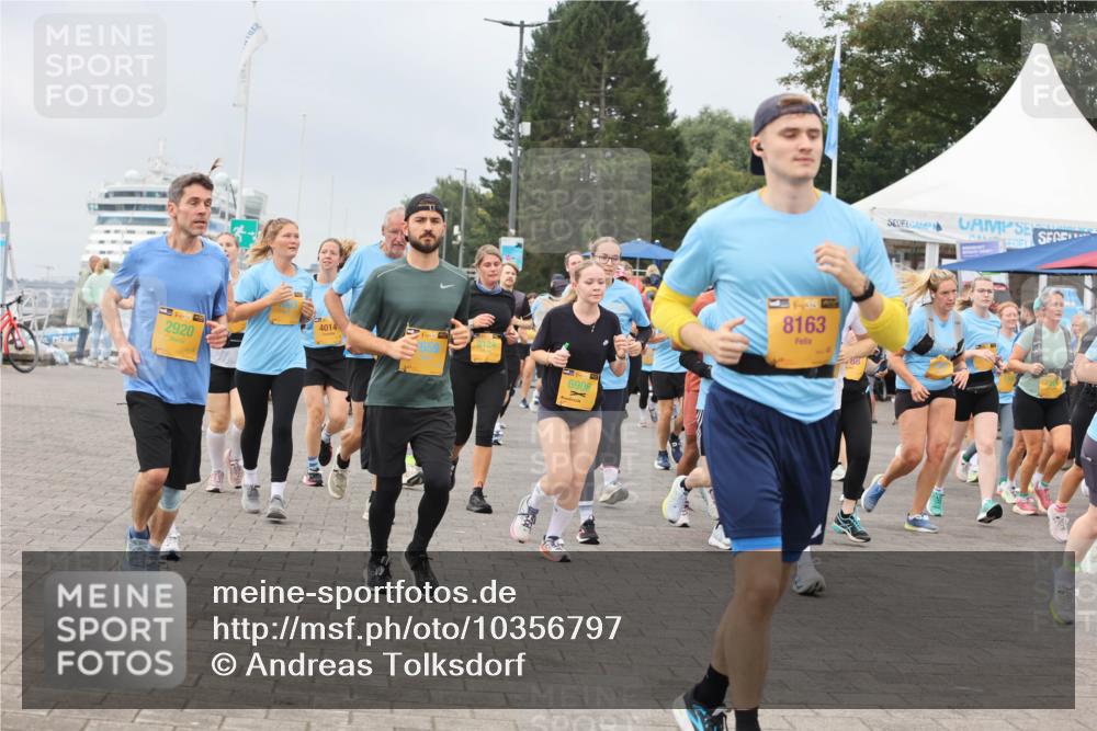 13.09.2026 - Kiel Lauf Andreas Tolksdorf http://msf.ph/oto/10356797 13.09.2026 09:59:24 Kiellinie 2920, 4014, 6906, 1, 38, 8163, 88 meine-sportfotos.de