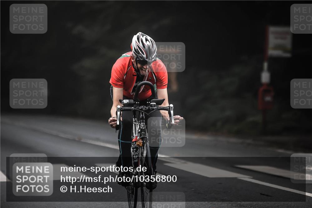 13.09.2026 - Stadtparktriathlon H.Heesch http://msf.ph/oto/10356800 13.09.2026 09:50:53 Radfahren 271, 293, 310 meine-sportfotos.de
